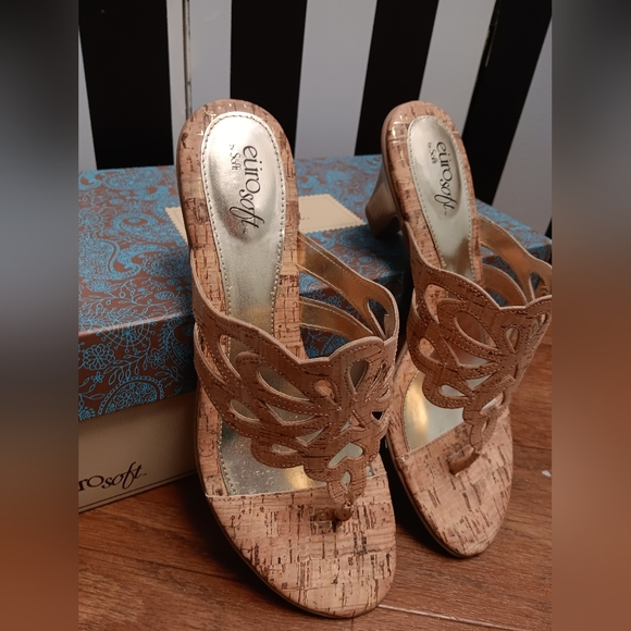 Euro soft Maya cork sandals - Picture 5 of 7